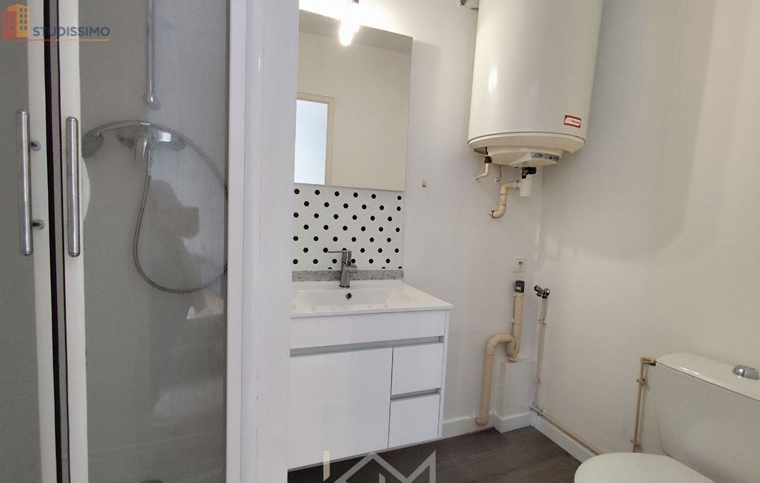 Studio meublé 16m² Poitiers - Duplex, lumineux - Photo 10