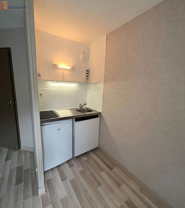 Studio 19m² Poitiers 86000 - DPE D, 1er étage - Photo 5