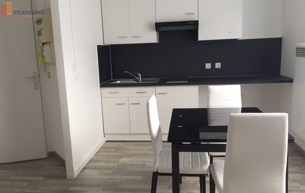Studio meublé 22m² Poitiers - Rénové, lumineux - Photo 5