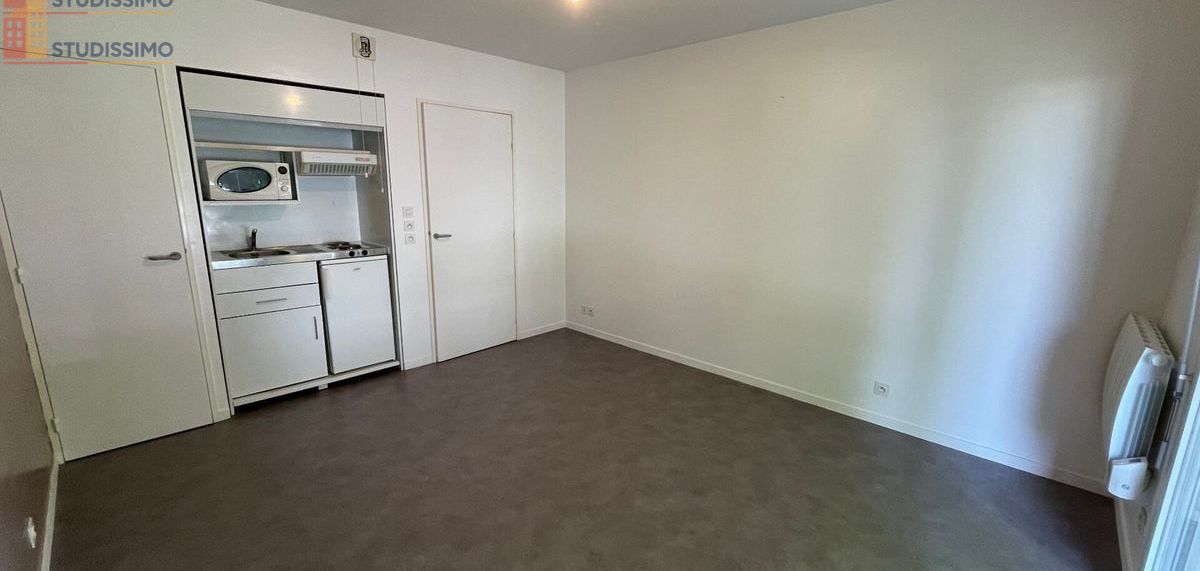 Studio 23m² Poitiers - Côté pratique, DPE C - Photo 26