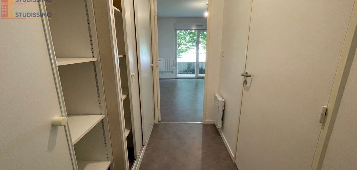 Studio 23m² Poitiers - Côté pratique, DPE C - Photo 25