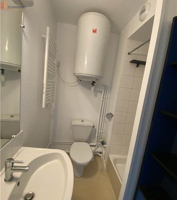 Studio meublé 16m² Poitiers centre - Meublé, lumineux - Photo 4
