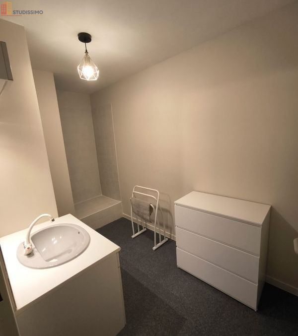 Studio 21m² Poitiers - Entièrement rénové, proche facultés - Photo 2