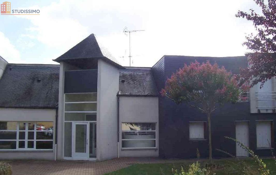 Studio à Scorbé-Clairvaux