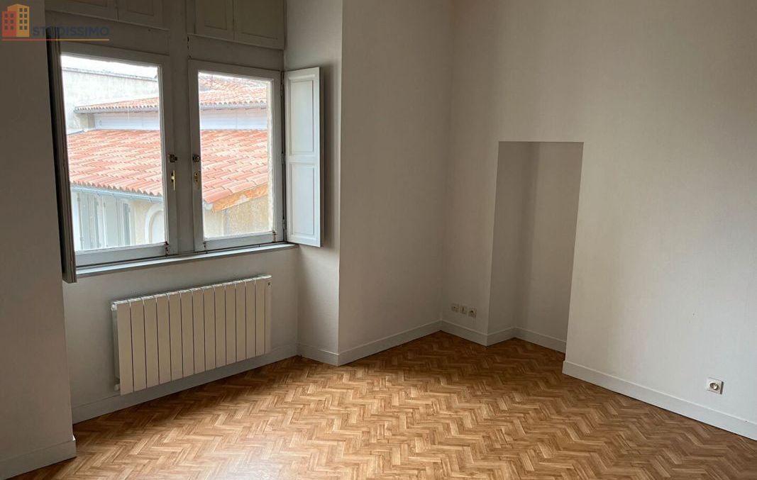 Studio 23m² Poitiers centre - Lumineux, 1er étage - Photo 10