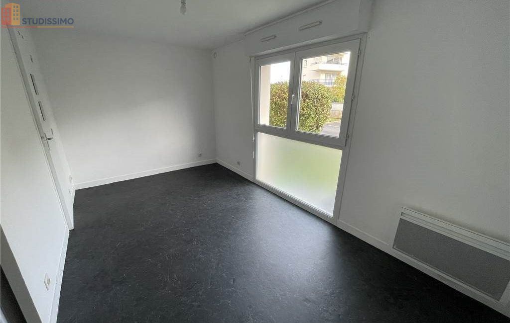 Studio 17m² Poitiers - CPE C - Photo 3