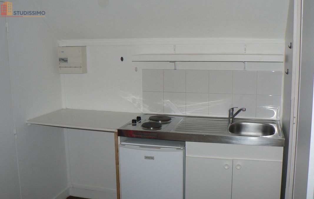 Studio meublé 13m² Poitiers - Climatisé, Wi‑Fi gratuit - Photo 3
