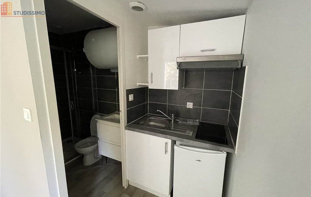 Studio 15m² Poitiers 86000 - Photo 7