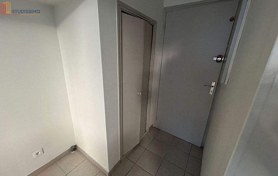 Studio 20m² Poitiers 86000 - Photo 15