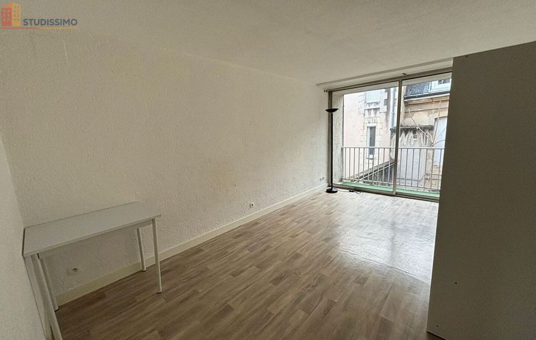 Studio 25m² Poitiers centre - Lumineux, étage 2/4 - Photo 18