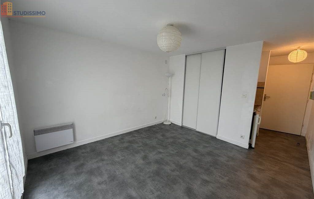 Studio 20m² Poitiers 86000 - Photo 8
