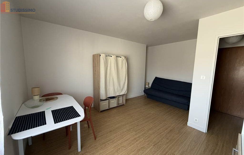 Studio à Poitiers