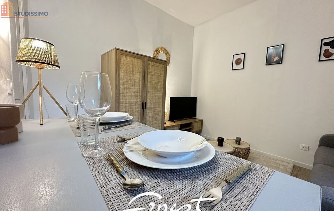 Studio meublé 17m² Poitiers - Meublé, 1er étage - Photo 3