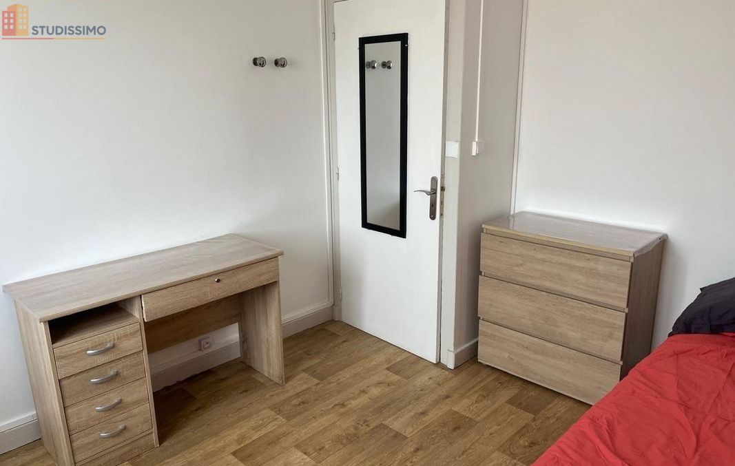 Studio meublé 11m² Saint-Benoît 86280 - Meublé, calme - Photo 2