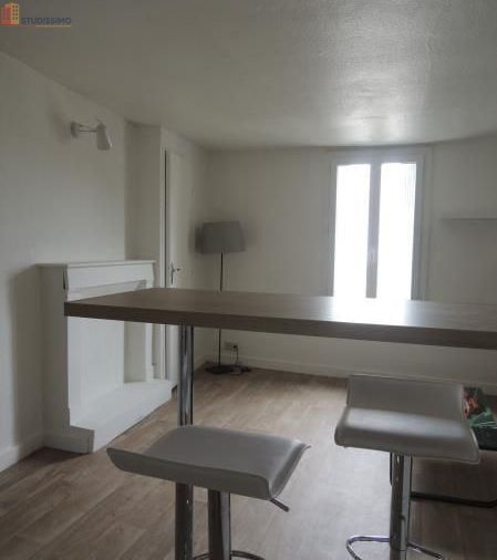 Studio meublé 21m² Poitiers - Meublé, 2e étage - Photo 5