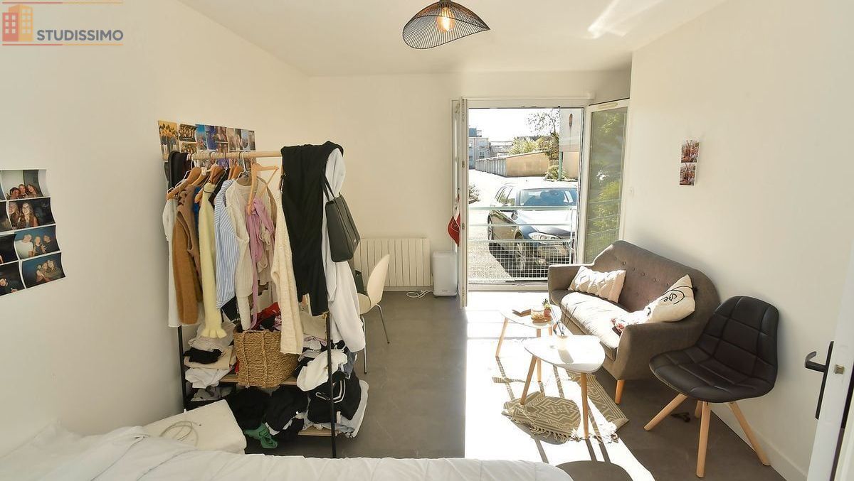 Studio 25m² Poitiers - - Photo 1