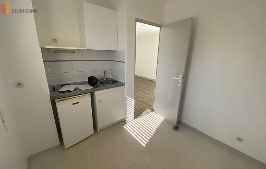 Studio 30m² Poitiers 86000 - Photo 8