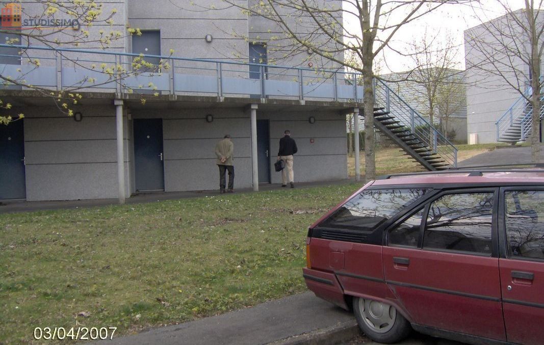 Studio meublé 21m² Chasseneuil-du-Poitou - Meublé, DPE D - Photo 2