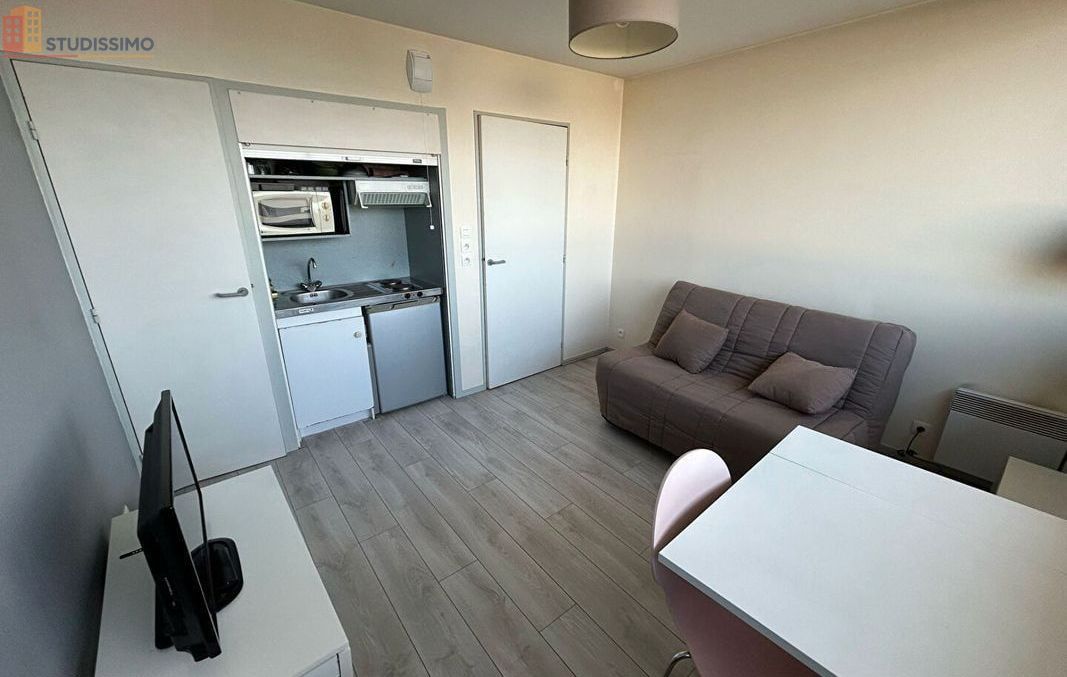 Studio meublé 20m² Saint-Benoît 86280 - Meublé, 3e étage - Photo 8