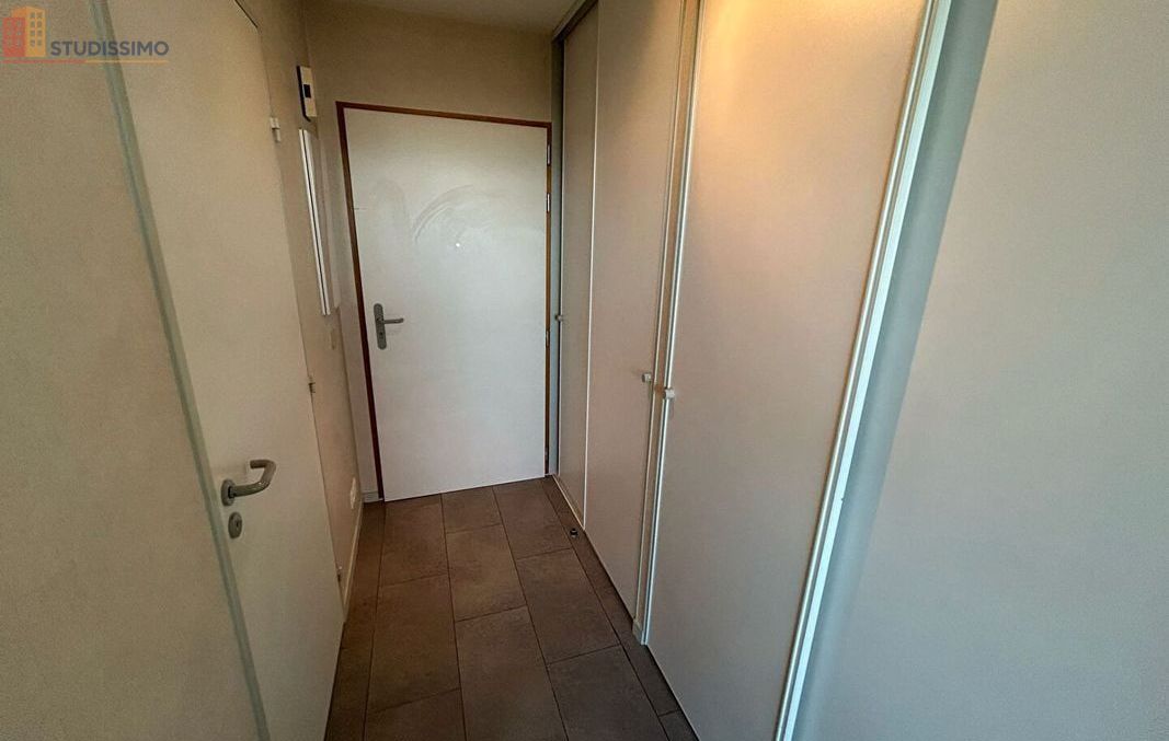 Studio meublé 20m² Saint-Benoît 86280 - Meublé, 3e étage - Photo 1