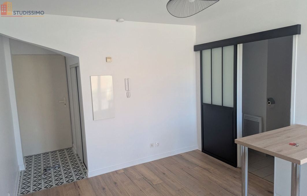 Studio 20m² Poitiers 86000 - Photo 4