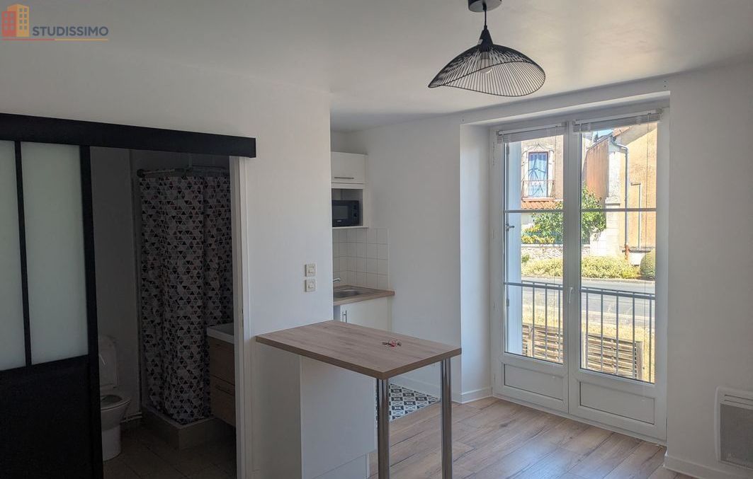 Studio 20m² Poitiers 86000 - Photo 1