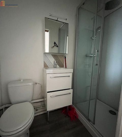 Studio meublé 21m² Poitiers - Meublé, dernier étage - Photo 1