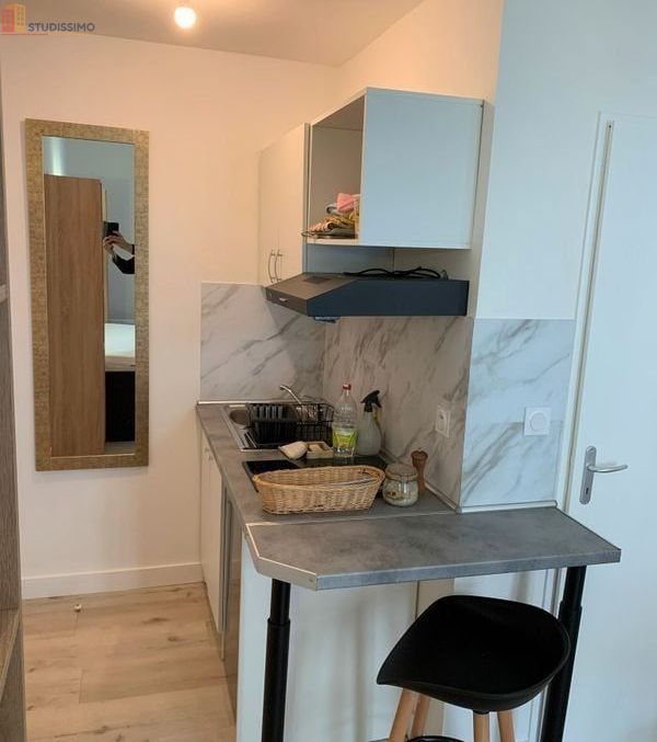 Studio meublé 18m² Poitiers centre - Charges incluses - Photo 3