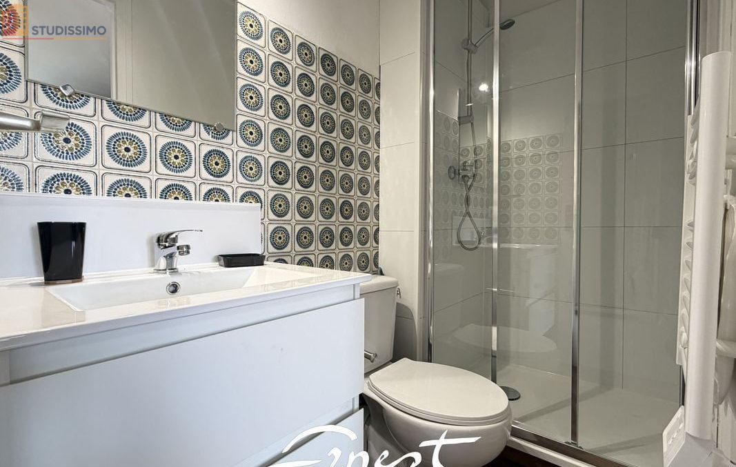 Studio meublé 17m² Poitiers - Meublé, étage 2 - Photo 4
