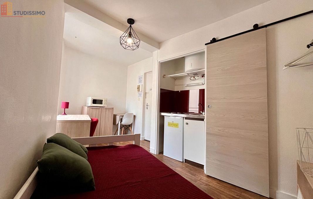 Studio meublé 15m² Poitiers - Meublé, DPE C - Photo 1