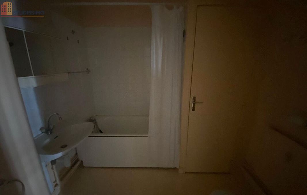 Studio 33m² Poitiers - Lumineux, 1er étage - Photo 4