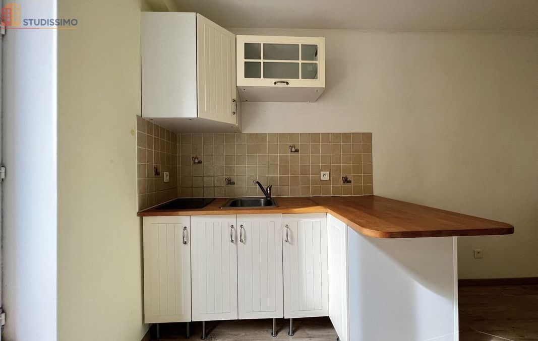 Studio 20m² Poitiers 86000 - Photo 4