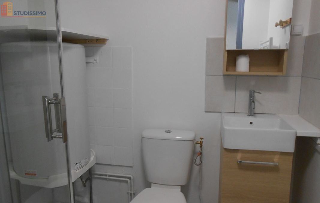 Studio meublé 20m² Poitiers - Meublé, DPE D - Photo 3