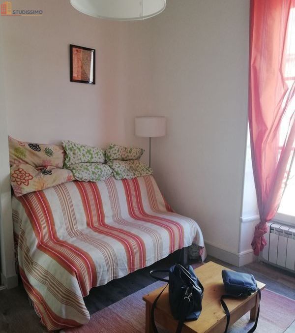Studio meublé 17m² Poitiers centre - Calme, proche commerces - Photo 4