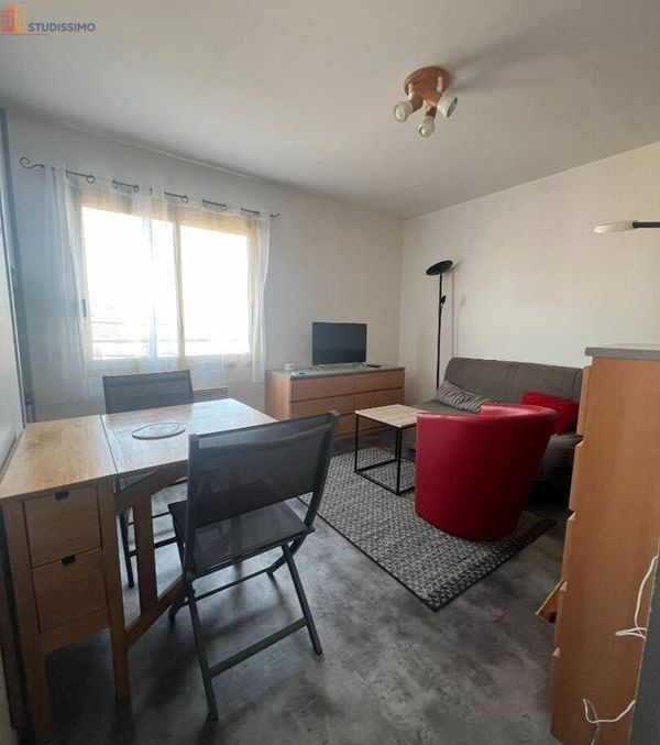 Studio meublé 25m² Poitiers 86000 - Meublé, DPE D - Photo 4