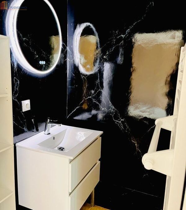 Studio meublé 17m² Poitiers - Refait à neuf, parking incl. - Photo 3