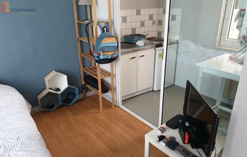 Studio 25m² Poitiers centre - Traversant, meublé - Photo 5
