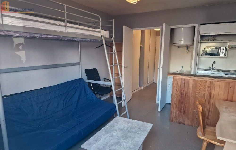 Studio meublé 23m² Poitiers - Meublé, DPE D - Photo 2