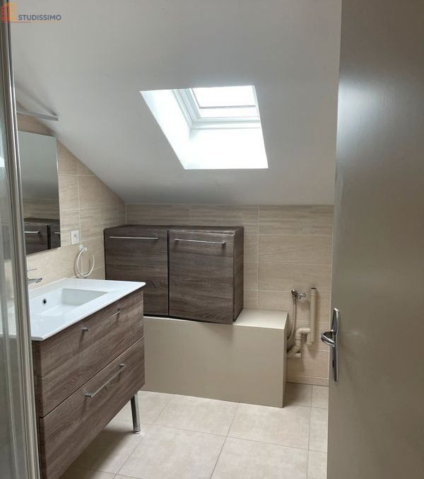 Studio 24m² Poitiers centre - Climatisation, plein centre-ville - Photo 1