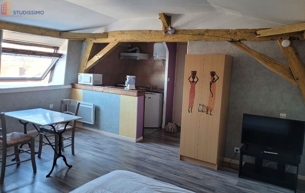 Studio meublé 30m² Montmorillon - Meublé, 1 pièce - Photo 4