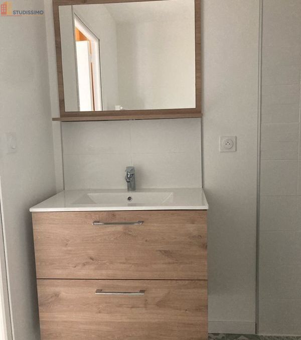 Studio meublé 30m² Rouillé - Meublé, DPE C - Photo 1