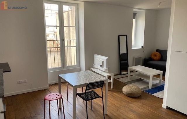 Studio meublé 27m² Poitiers centre - Meublé, 2e étage - Photo 6