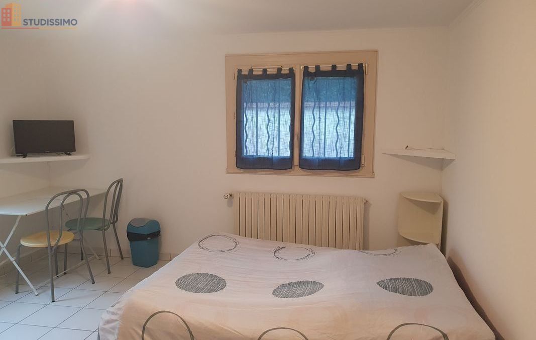 Studio meublé 18m² Sèvres-Anxaumont 86800 - Lumineux - Photo 3
