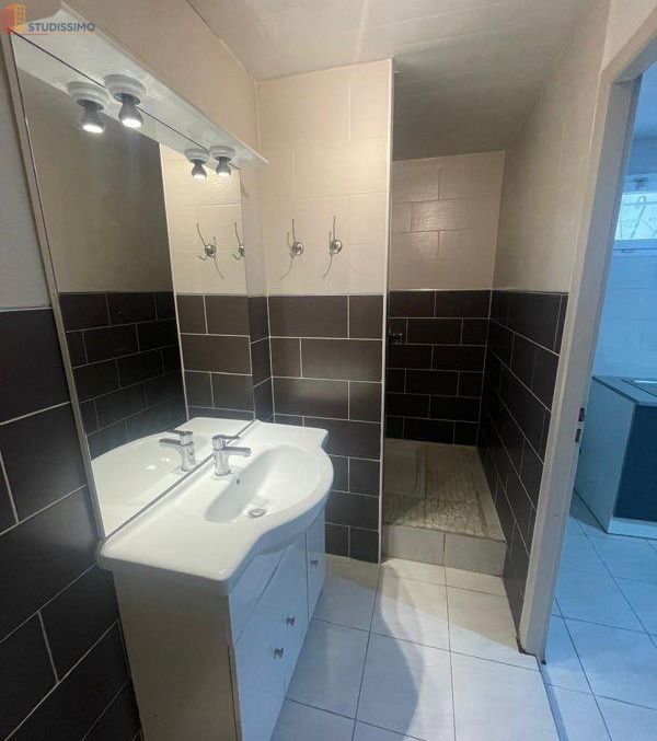 Studio 33m² Poitiers 86000 - Photo 3