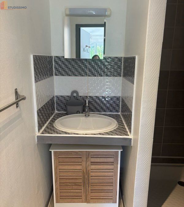 Studio meublé 19m² Poitiers centre - Idéal étudiant - Photo 5