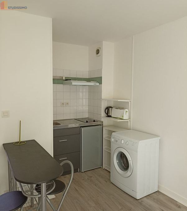 Studio meublé 20m² Poitiers - Meublé, DPE D - Photo 5