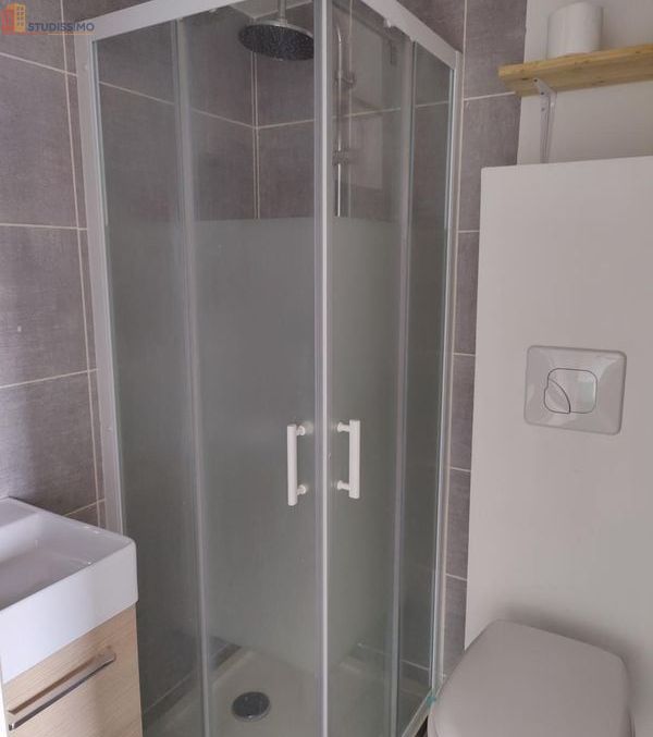 Studio meublé 12m² Poitiers - Meublé, lave/sèche-linge - Photo 4