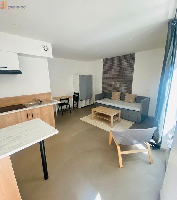 Studio meublé 23m² Poitiers centre - Rénové, proche facs - Photo 8