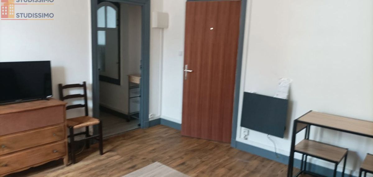 Studio 25m² Loudun - Meublé, DPE C - Photo 7