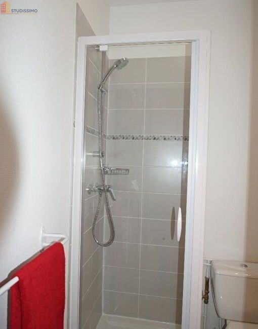 Studio 13m² Poitiers - Étage élevé, DPE F - Photo 8